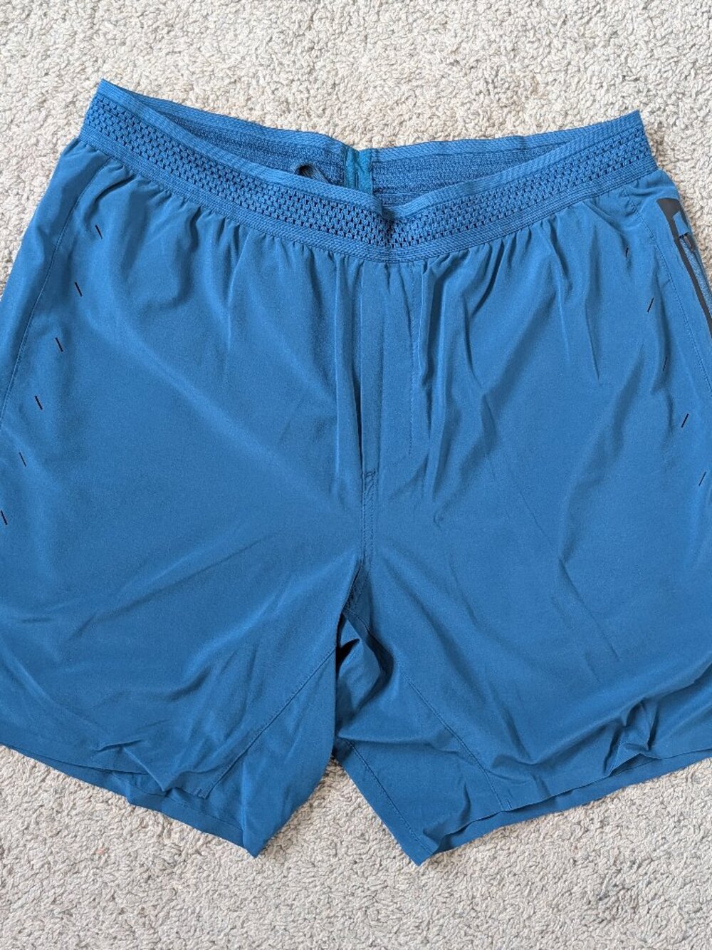 Ten Thousand Session shorts - 7" - Size Large - With Liner - Deep Sea Blue